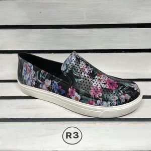 Crocs Citilane Roka Tropical Floral Slip On Shoes